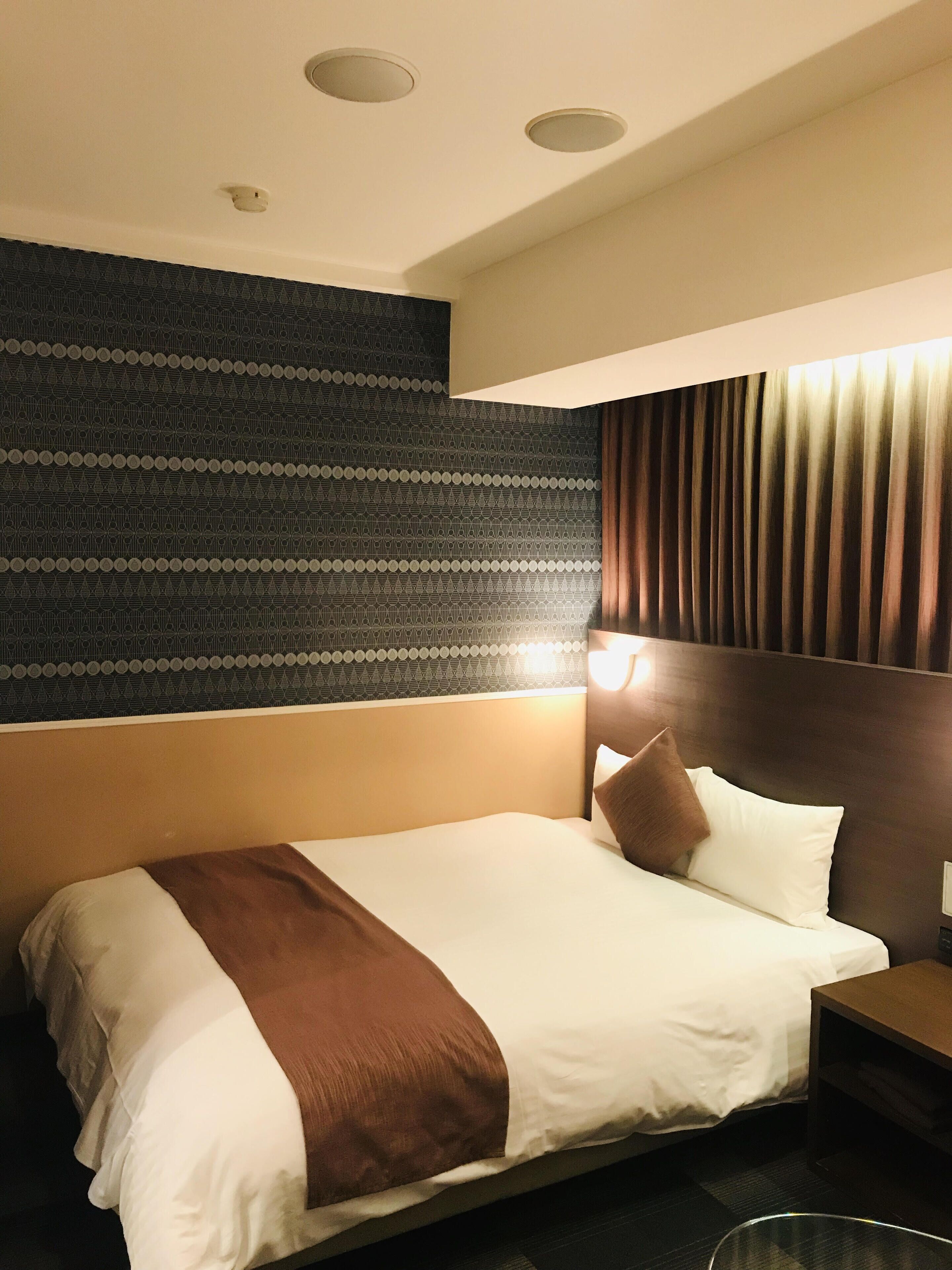 double room | down duvets, free wifi, bed sheets