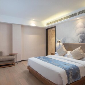 Deluxe Double Room, Non Smoking | Blackout drapes, free WiFi, bed sheets - Vyluk J Hotel Lishui Rail Station (Lishui)