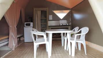 Tenda (Canada) | Area keluarga