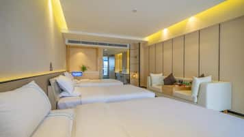 Deluxe Triple Room | Free WiFi