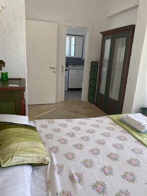4 Schlafzimmer, Bügeleisen/Bügelbrett, WLAN, Bettwäsche
