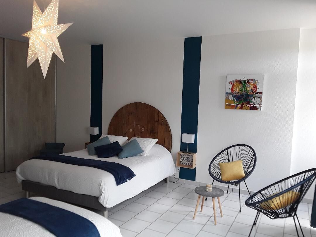 4 室のベッドルーム、アイロン / アイロン台、旅行用ベビーベッド、WiFi (無料)