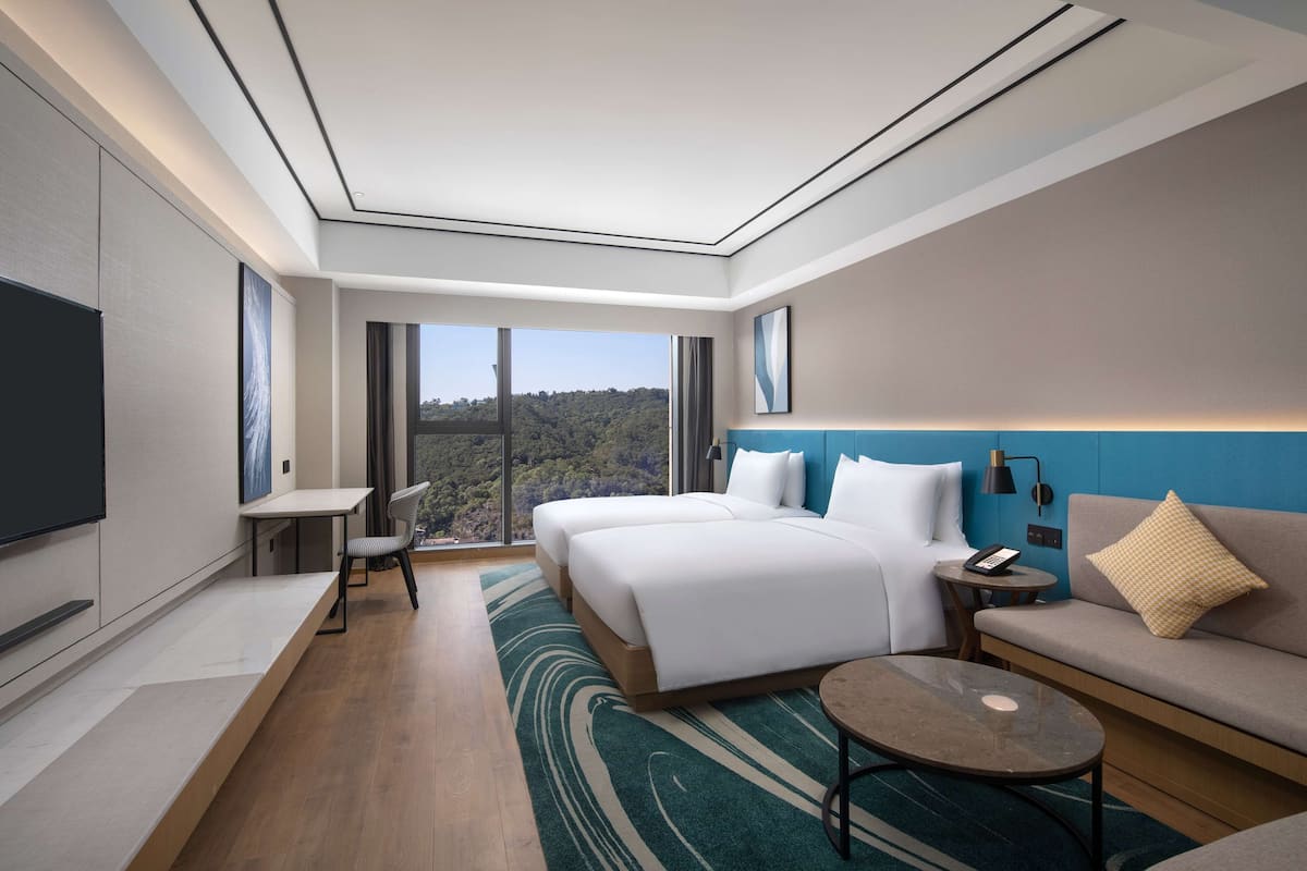 Superior Room, 2 Twin Beds | In-room safe, desk, blackout drapes, bed sheets