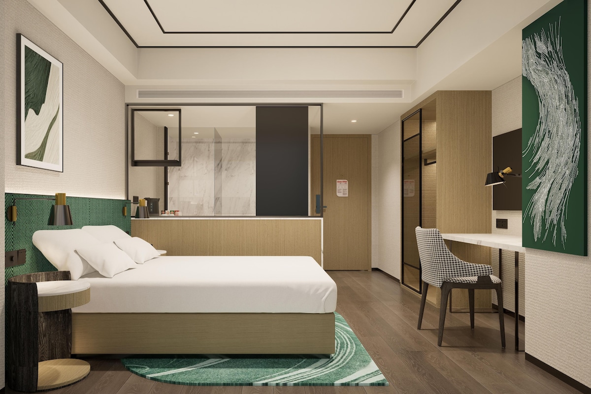 In-room safe, desk, blackout drapes, bed sheets