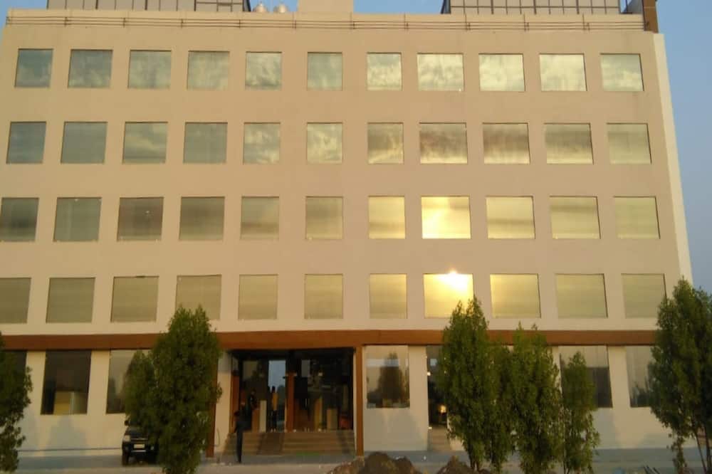 Hotel Akaibara - Mehsana