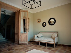 Interior - Château La Valière  (Saint-Christoly-Médoc)