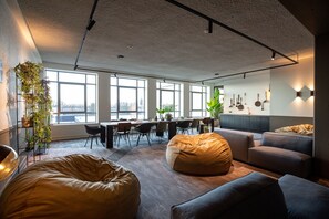 Khu tiếp khách ở sảnh