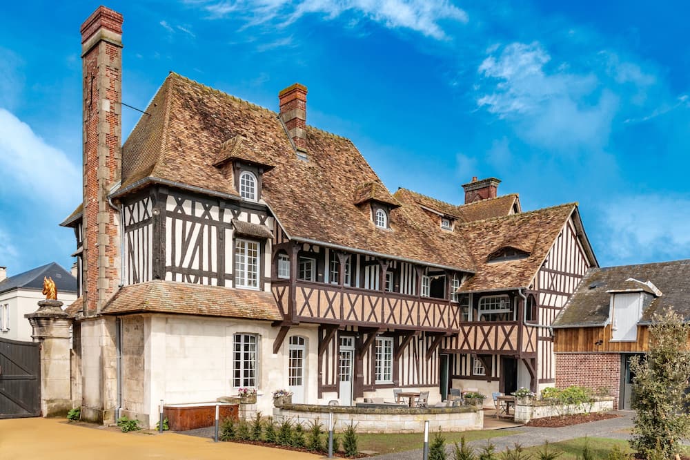 Le Manoir des Chevaux Dorés