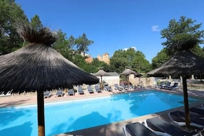 Außenpool (je nach Saison geöffnet)