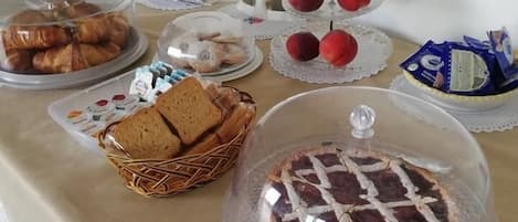 Petit déjeuner buffet compris tous les jours