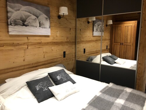 SCHÖNES T3 ESPRIT CHALET