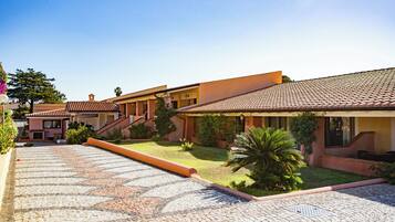 Classic Room | In-room safe, soundproofing