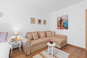 Deluxe Apartment | Living area - Sudului 507 by MRG Apartments (Bucharest)