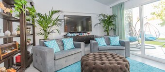 Cubo's Cozy & Modern Sol de Malaga / Private pool / Free Wifi