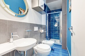 Appartement, 2 chambres | Salle de bain