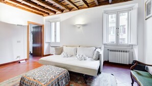 Appartement, 1 slaapkamer | Woonruimte | Flatscreentelevisie