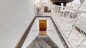 Staircase - Charming apartment in Campo de Fiori (Rome)