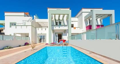 Charming Seaside Villa in South Rhodes (Blue Pearl)