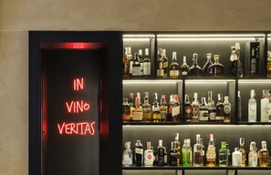 Bar (en el alojamiento)