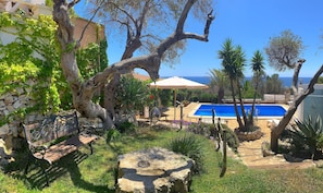 Outdoor pool - Villa Paiare with private pool on the Ionian sea (Torre Vado)