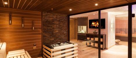 Soins corporels, soins du visage, 2 salles de soins, massages