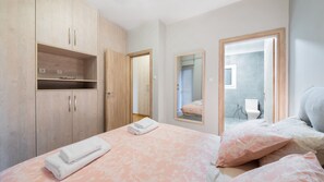 3 camere, ferro/asse da stiro, Wi-Fi, lenzuola