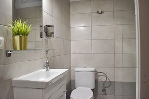 Room | Bathroom - Check Point - Acropolis (Athens)