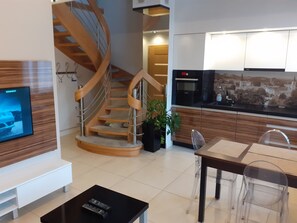 Duplex | 1 bedroom, soundproofing, iron/ironing board, free WiFi - Apartamenty Platinum przy Focusie (Zielona Gora)