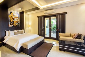 3 bedrooms, in-room safe, desk, iron/ironing board - Spacious 6 bedroom villa with private pool near uluwatu and Jimbaran Beach.  (Jimbaran)