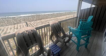 Room#211 Standard 1 King Bed Pets Yes