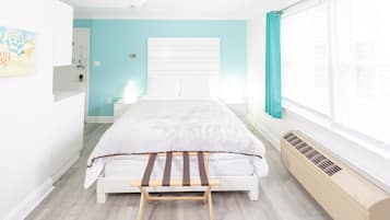 1 bedroom, desk, iron/ironing board, travel cot
