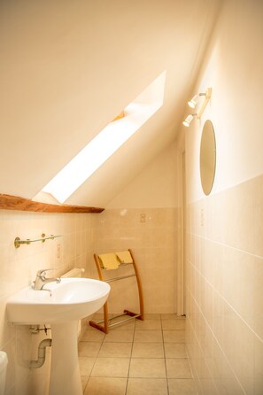 Suihkun ja ammeen yhdistelmä