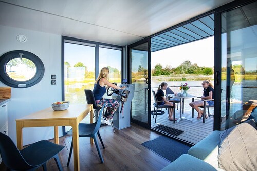 Houseboat Houseboat Houseboat vacation Maasplassen Limburg Otter Easy Houseboats
