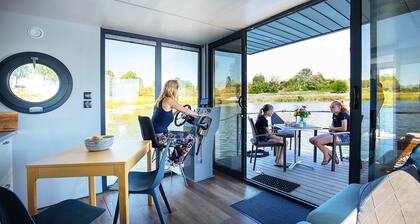 Houseboat Houseboat Houseboat vacation Maasplassen Limburg Otter Easy Houseboats