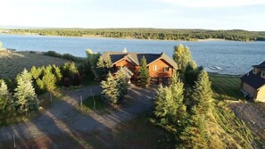 Exterior - Waters Edge* 7Br, 5.5Ba, Boat Dock, Wifi, Sat Tv (Island Park)