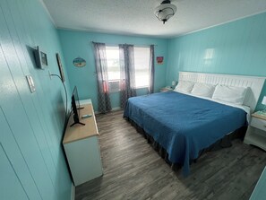 2 عدّة غرف نوم وواي فاي مجانًا وملاءات أسرّة