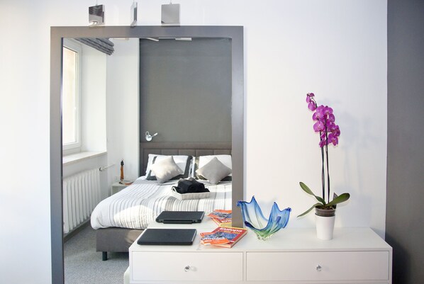 Apartment, 1 Bedroom | 1 bedroom, pillowtop beds, individually decorated