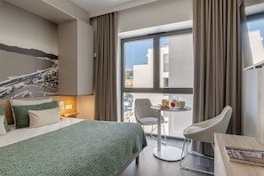 2 bedrooms, individually decorated, individually furnished