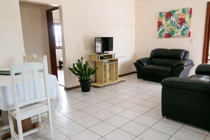 Apartment, 2 Bedrooms | Living room | Flat-screen TV - Mestre & Lord Apart Hotel (Porto Seguro)