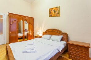 2 bedrooms, free WiFi, bed sheets