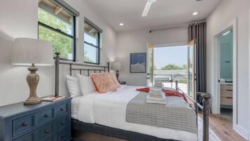 5 Schlafzimmer, Bügeleisen/Bügelbrett, Reisekinderbett, kostenloses WLAN