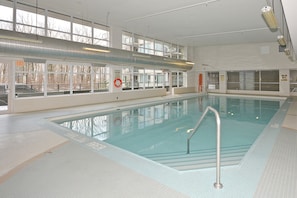 Piscine couverte