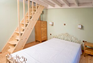 Villa de lujo, 3 habitaciones, alberca privada, vista al mar | 3 habitaciones, tabla de planchar con plancha y cunas gratuitas 