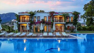 Façade de l’hébergement - soirée/nuit