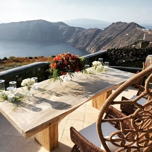 BBQ/picnic Area - White Pearl Cavalieri - Adults Only (Santorini)