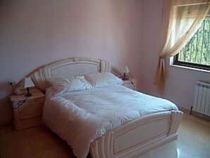 2 bedrooms, WiFi