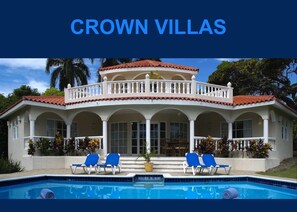 Sisäuima-allas, ulkouima-allas