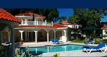 Affordable Luxury Vacation in Punta Cana, Mexico and Puerto Plana