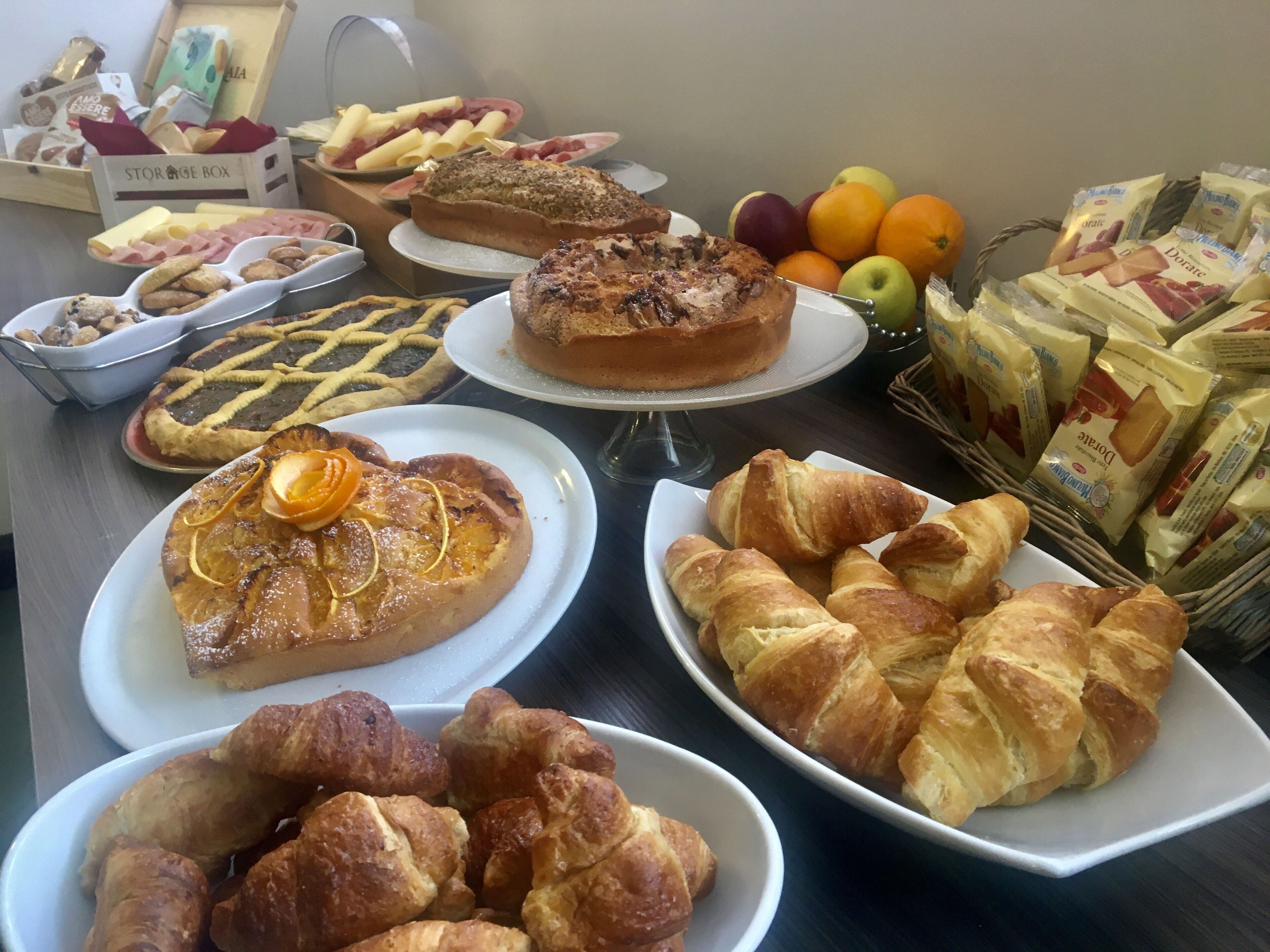 daily buffet breakfast (eur 7 per person)