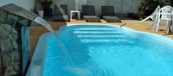 Cozy house with pool, barbecue, 3 air-conditioned bedrooms
